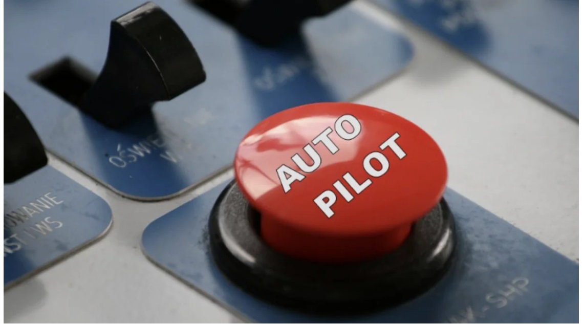 Limitations of the Autopilot System and Requirement for Manual Control - image 1