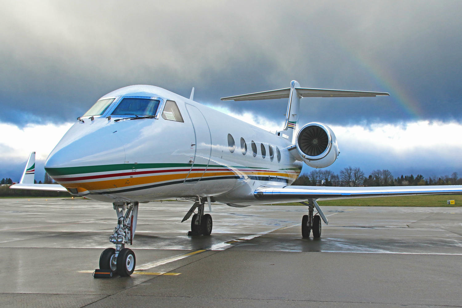 How is the Boom in Private Jet Travel Creating New Career Opportunities for Pilots in India?